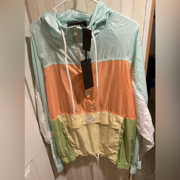 Akko windbreaker jacket - Picture 1 of 6